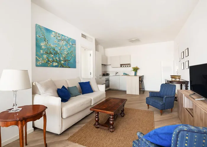 Trastevere Contemporary Apartment